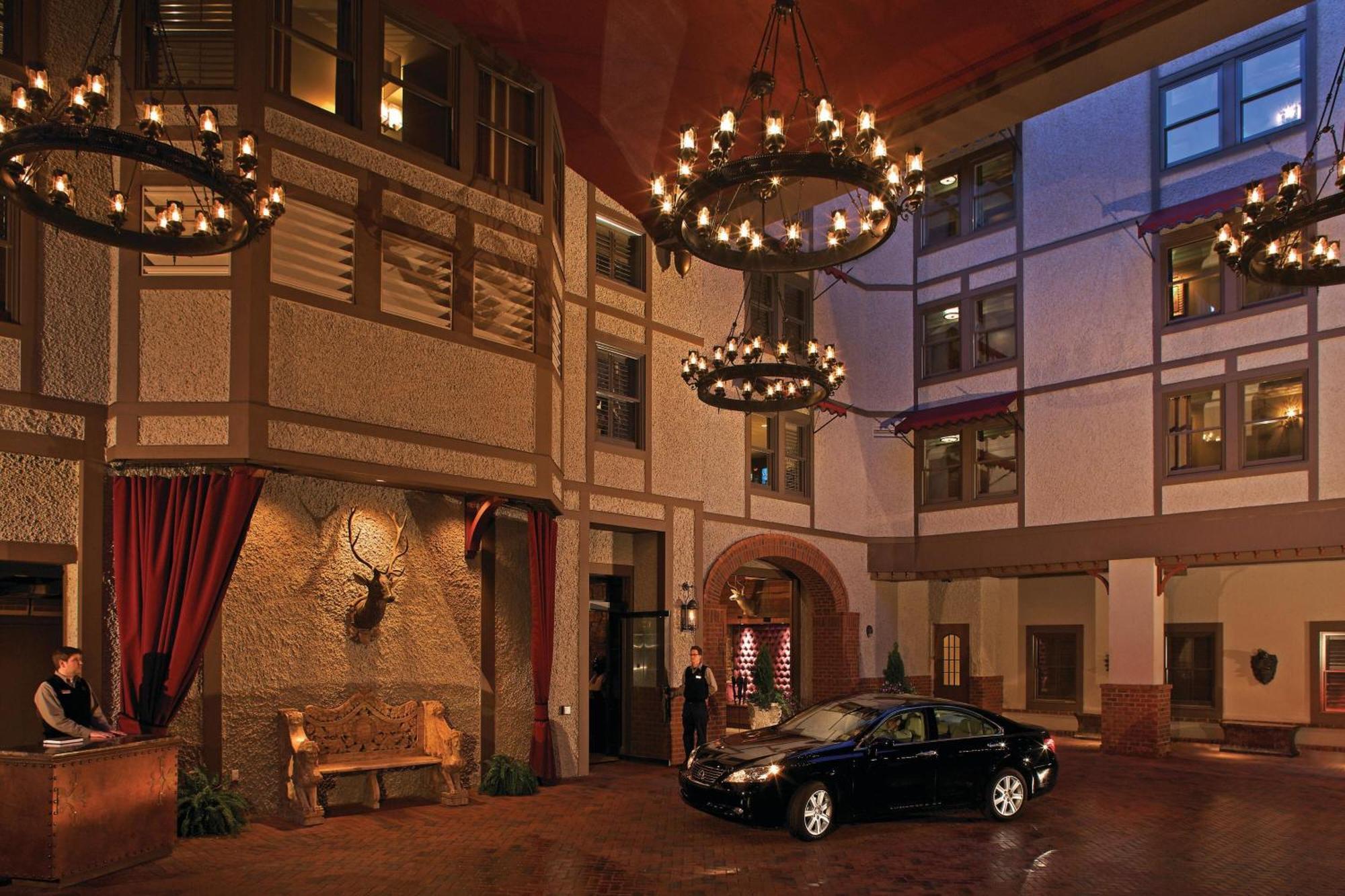 Grand Bohemian Lodge Asheville, Autograph Collection Exteriör bild